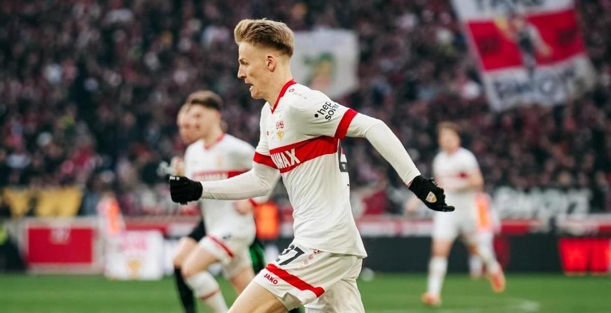 亚博_兵变1929林瑶跟谁在一起了